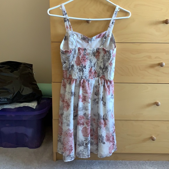 Floral dress - Picture 2 of 2